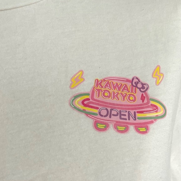NWT Shein x Hello Kitty Cropped Ringer T-Shirt Medium Kawaii Tokyo White Pink - Picture 5 of 8